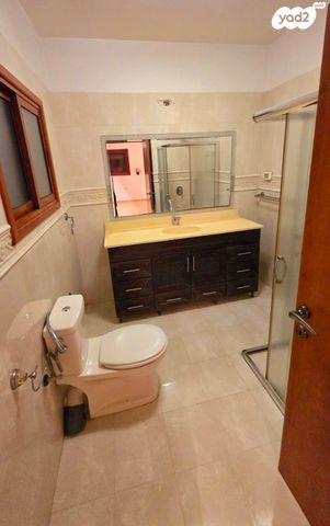 בית פרטי/ קוטג', אנה פרנק 21, בנות חיל, ראשון לציון