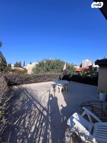 א.ד. גורדון 3