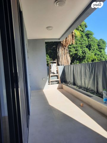 דירה, מזרחי 11, עין גנים, פתח תקווה