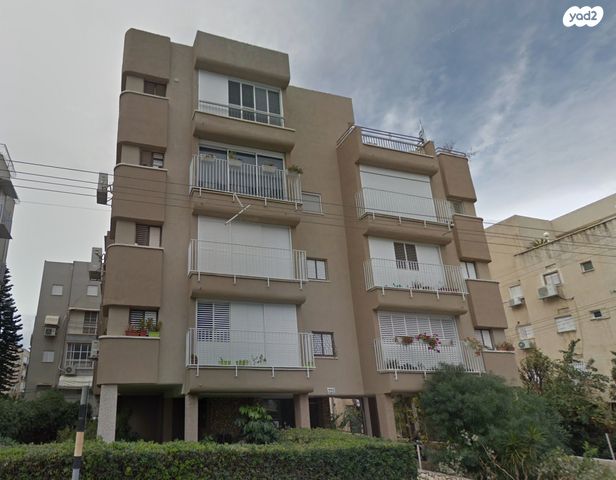 דירה, אריה בן אליעזר 12, רמז, מערב ותיק, ראשון לציון