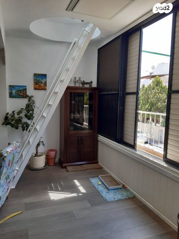 דירה, גרנדוס 6, קרית בורוכוב, רמת גן