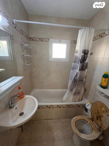 דירה, רמח"ל 38, אברהם דנינו, בן גוריון, עכו