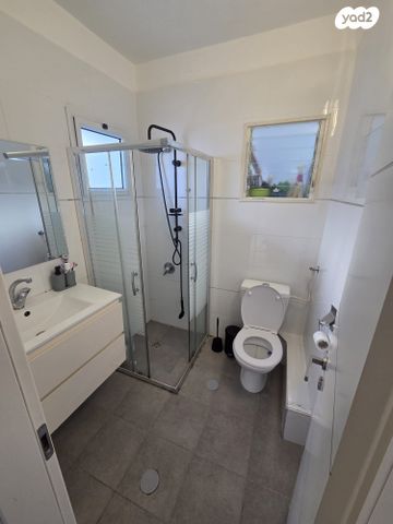 דירה, שדרות דוד בן גוריון 1, מגדל, אשקלון