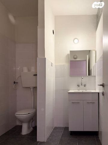 דירה, י.ל. פרץ 18, נווה שאנן, תל אביב יפו