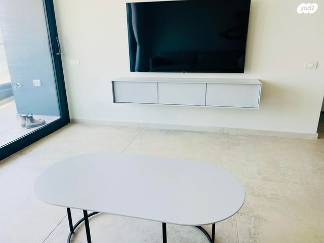 דירה, דרך מנחם בגין 158, מונטיפיורי, הרכבת, תל אביב יפו