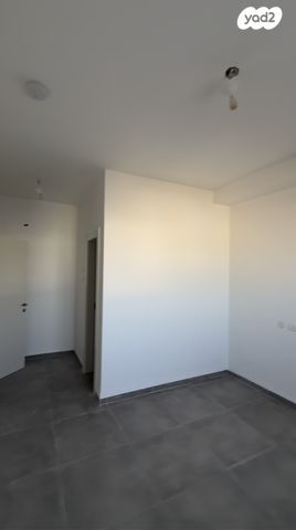 דירה, חיים וייצמן 6, נוף הגלעד, בית שאן