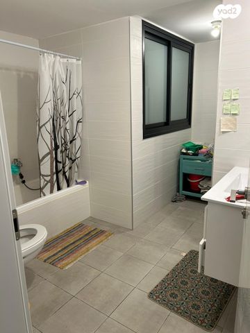 דירה, יעקב בן סירה 1, נווה אליעזר וכפר שלם מזרח, תל אביב יפו