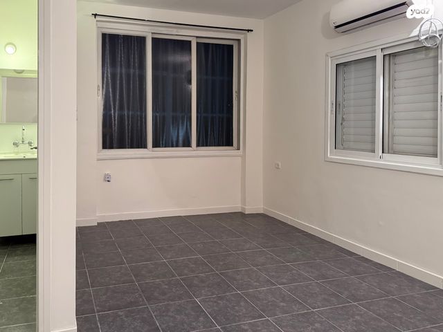 דירה, י.ל. פרץ 18, נווה שאנן, תל אביב יפו