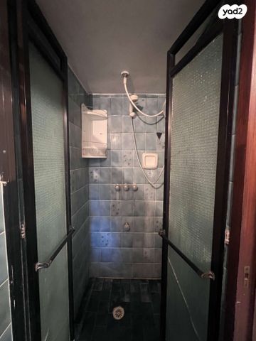 דירה, א.ד. גורדון 3, הרצליה הצעירה, הרצליה