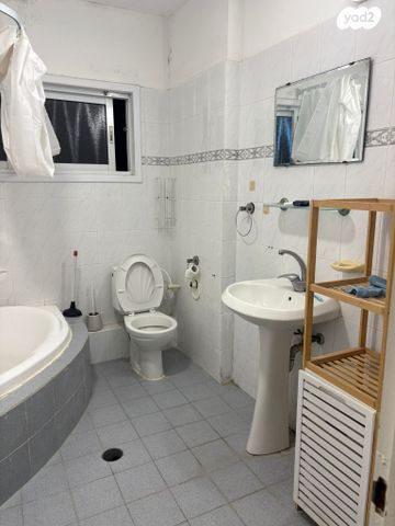 יחידת דיור, אהרון בן חמו 11, בילו, לוד