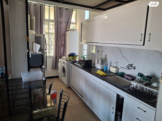 דירה, הס 49, הדר עליון, חיפה