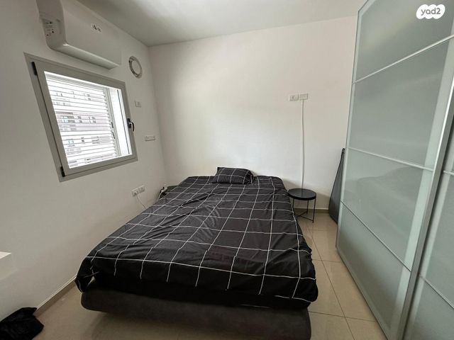 דירה, שדרות ירושלים 23, יד לבנים, רמת גן