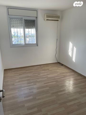 דירה, חיים משה שפירא 13, גבעת הזיתים, פסגת לוד, לוד