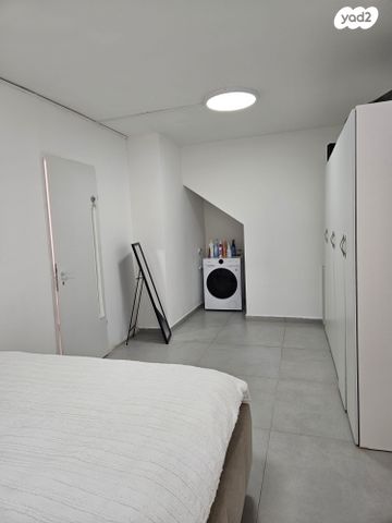 יחידת דיור, האהבה 9, שרונה, כפר יונה