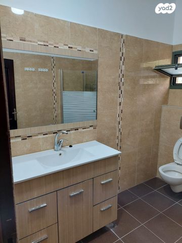 יחידת דיור, עמקה, עמקה, עמקה