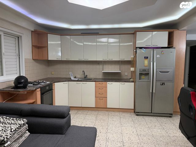 דירה, הזית 1, ניצנה, בת ים