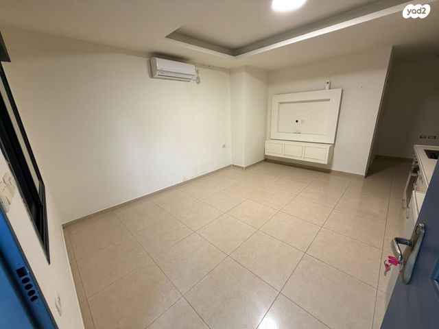 דירת גן, חיים וייצמן 31, מרכז, קרית עבודה, חולון