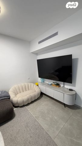 דירת גן, רותם 22, המגרסה, מבשרת ציון