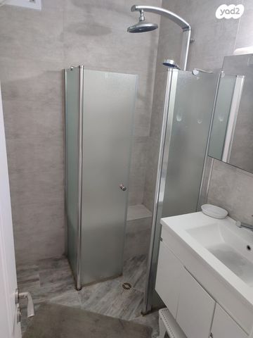 דירה, שדרות ח"ן 6, צור שלום, קרית ביאליק