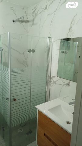 דירה, משה שרת 2, שכונה י"א, באר שבע