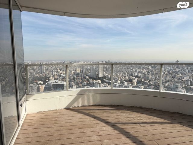 דירה, ארלוזורוב 82, שכונת הראשונים, רמת גן