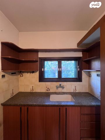 דירה, א.ד. גורדון 3, הרצליה הצעירה, הרצליה