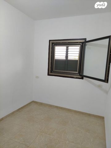 יחידת דיור, עמקה, עמקה, עמקה