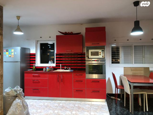 דירה, דרך צרפת 32, קרית שפרינצק, חיפה