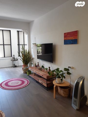 דירה, גרנדוס 6, קרית בורוכוב, רמת גן