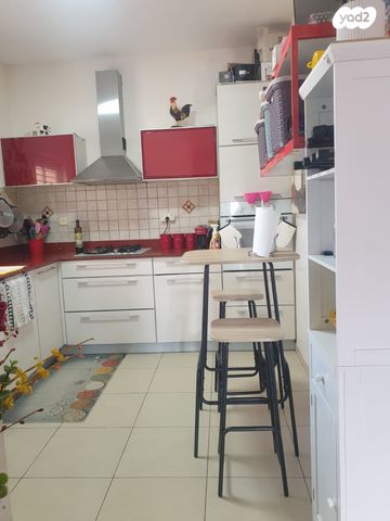 דופלקס, נחמן מברסלב 24, מחנה יהודה, פתח תקווה