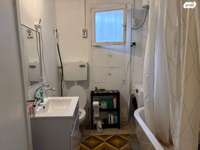 דירה, שילה 16, שכונת יהלום, מרכז העיר ב, רמת גן