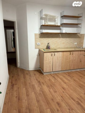 יחידת דיור, אהרון בן חמו 11, בילו, לוד