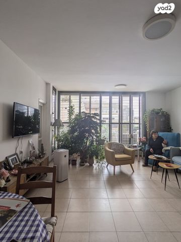 ז'בוטינסקי 139