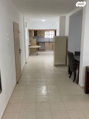 דירת גן, טרומפלדור 7, טרומפלדור, נהריה