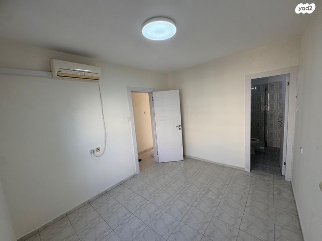 דירה, רמח"ל 38, אברהם דנינו, בן גוריון, עכו