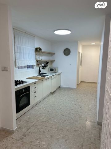 בית פרטי/ קוטג', האתרוג 39, נווה ניצנים, כפר יונה