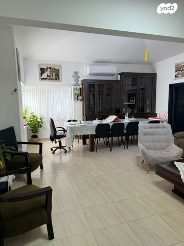 בית פרטי/ קוטג', הטופח 148, בני ראם, בני ראם