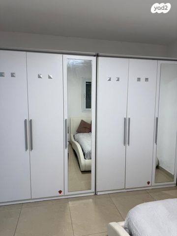 יחידת דיור, השלום 1, שבענה, אזור