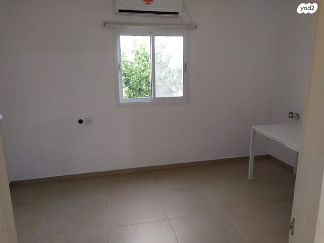 מעלה אוריה 4