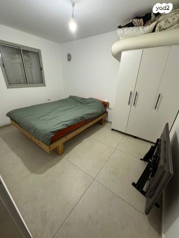 דירה, הר הצופים 35, קרית שרת מזרח, חולון