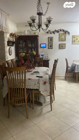 בית פרטי/ קוטג', חלקת השדה 43, קדומים, קדומים