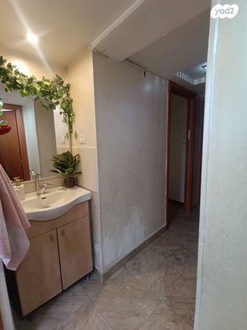 דירה, אלקנה 2, תל ארזה, עזרת תורה, ירושלים