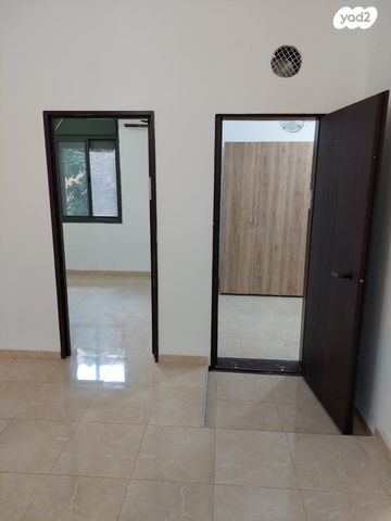 יחידת דיור, עמקה, עמקה, עמקה