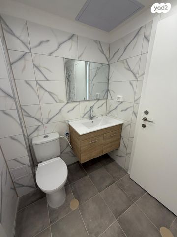 דירה, דרך ארץ 11, עיר היין, אשקלון