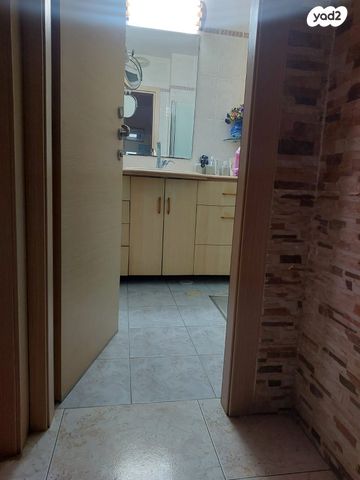 דירה, מוצא 18, נווה חן, תל אביב יפו