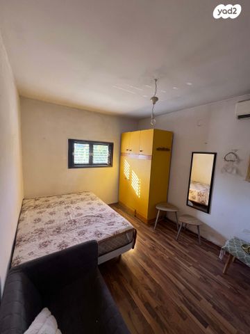 דירה, א.ד. גורדון 3, הרצליה הצעירה, הרצליה