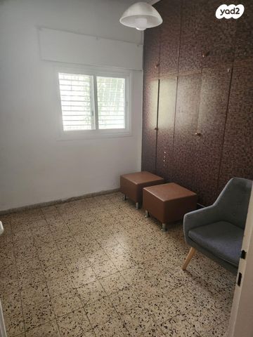 דירה, דניאל 21, לב העיר, בת ים