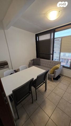 דירה, אמנון ותמר 39, מרום נווה, רמת יצחק, רמת גן