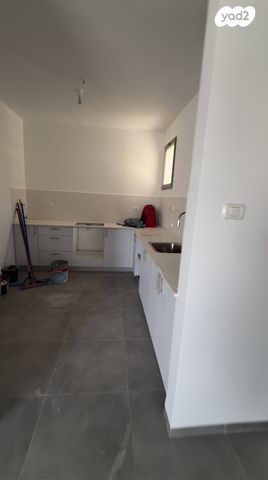 דירה, חיים וייצמן 6, נוף הגלעד, בית שאן