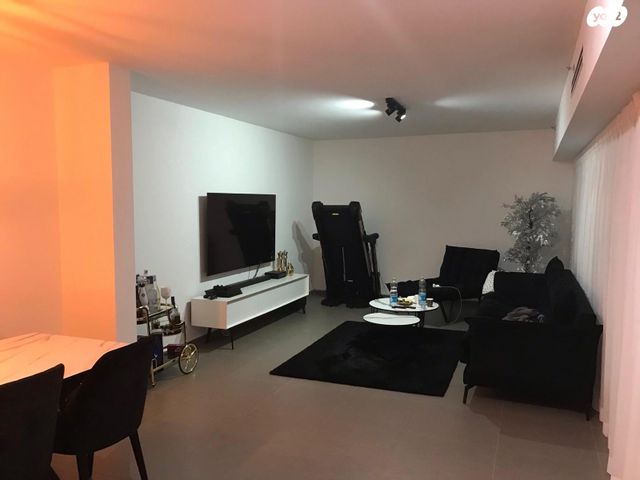 דירה, עפרה חזה 4, משכנות האומנים, קרית מוצקין